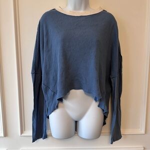 FP We the Free Hi-Lo Oversized Crop Long Sleeve Shirt Top Thermal medium